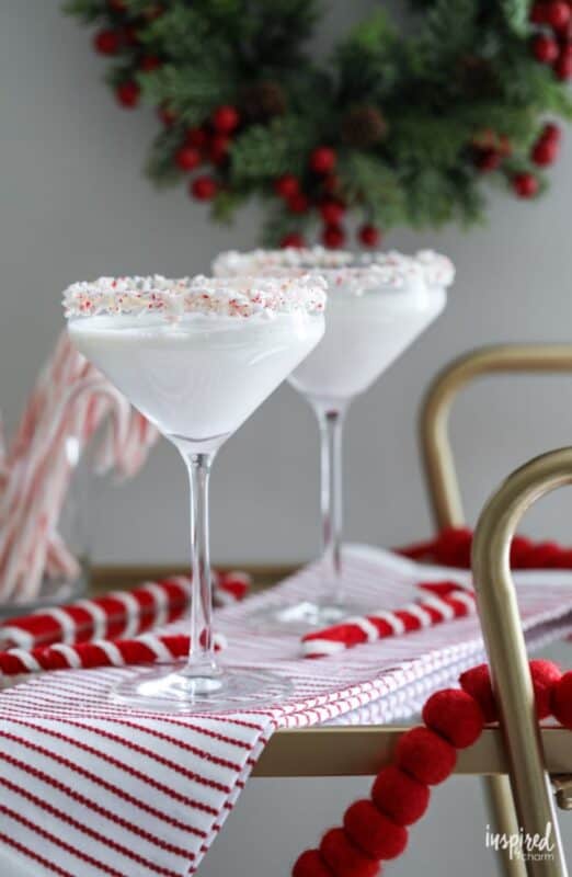 50 Festive Christmas Cocktail Recipes to Please a Crowd