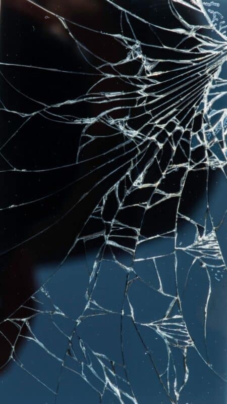 cracked screen Black Aesthetic Wallpapers 