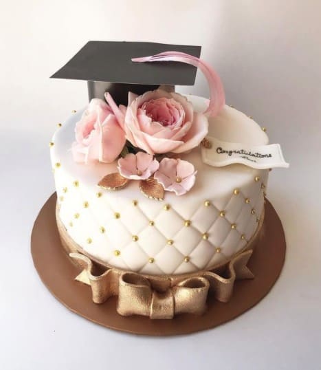Elegant Graduation Cake gold with pink flowers