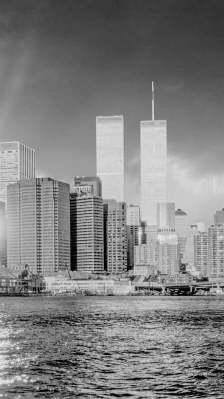 Black White NYC twin towers iPhone Wallpapers