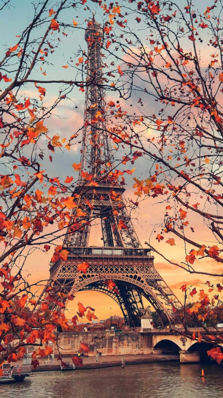 Paris iPhone Wallpapers - Paris iPhone Backgrounds - BeCentsational