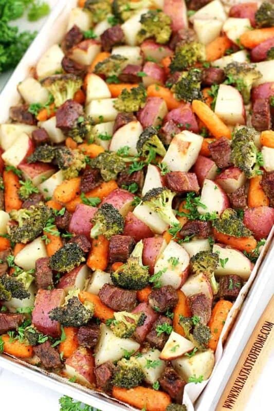 10 Delicious Beef Sheet Pan Dinners - BeCentsational