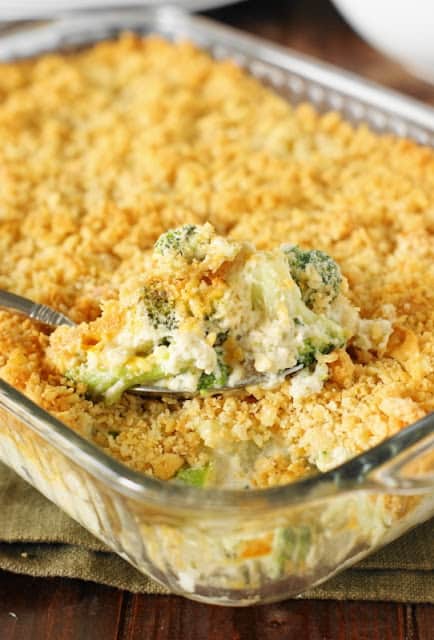 easy thanksgiving side dishes broccoli casserole