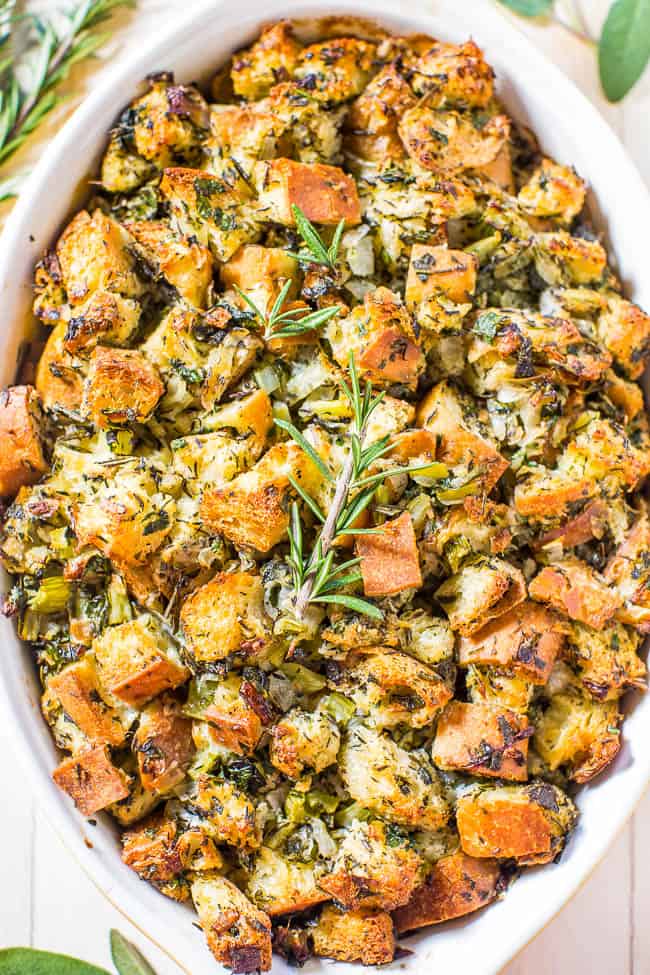 classic stuffing easy thanksgiving side dishes