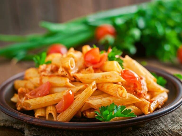 Chicken Tomato Pasta - BeCentsational